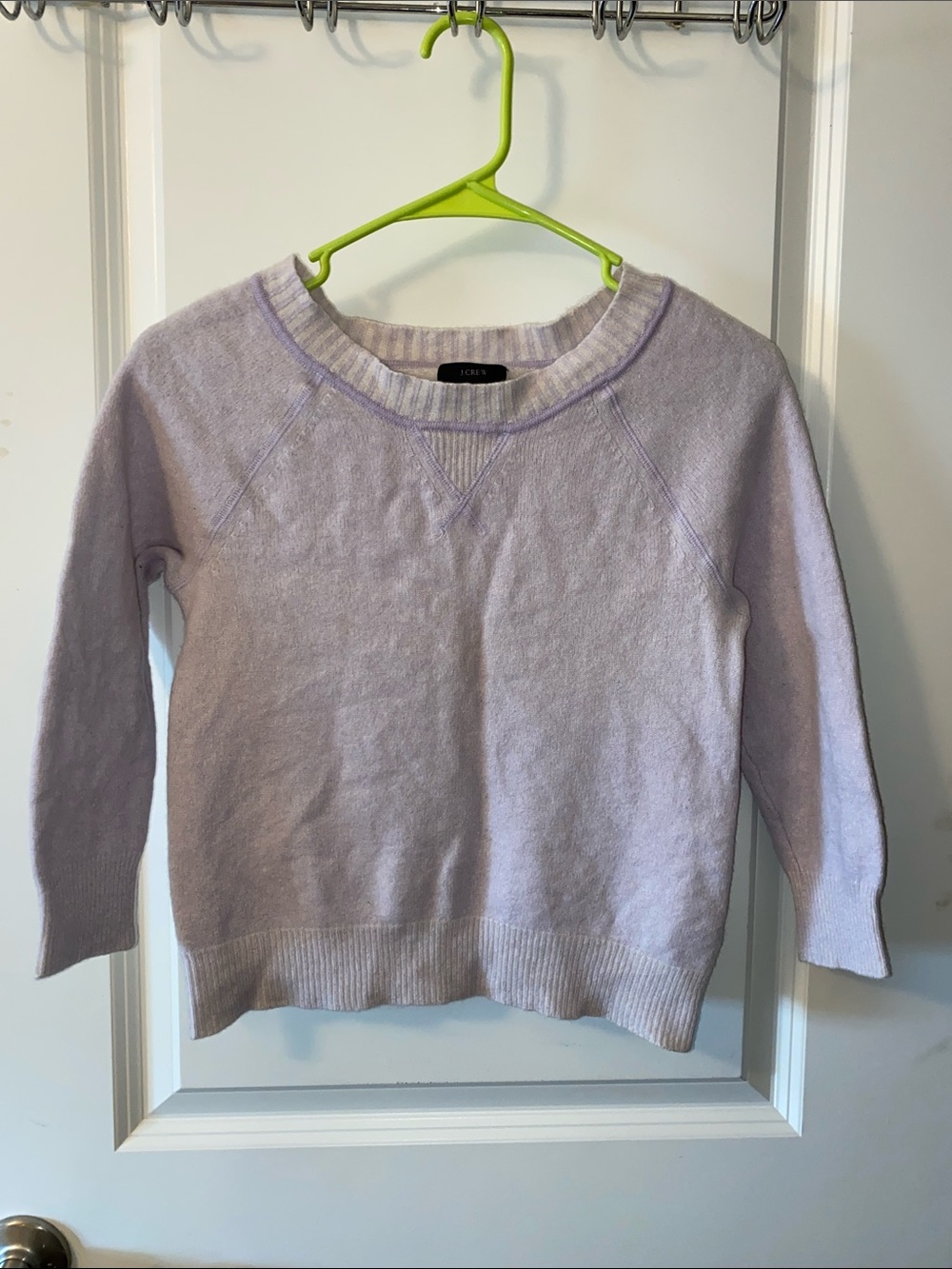 ⁠J.Crew Italian Cashmere Crewneck Sweater Lavender Purple Size S Style 62105⁠